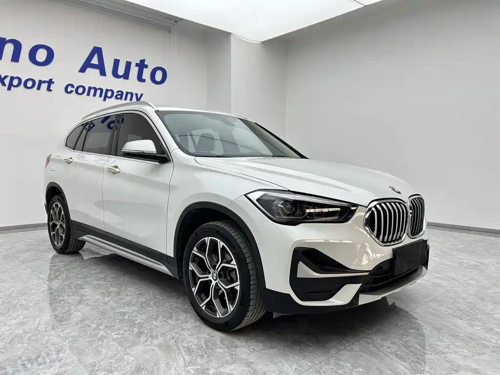 BMW X1 — фото 3