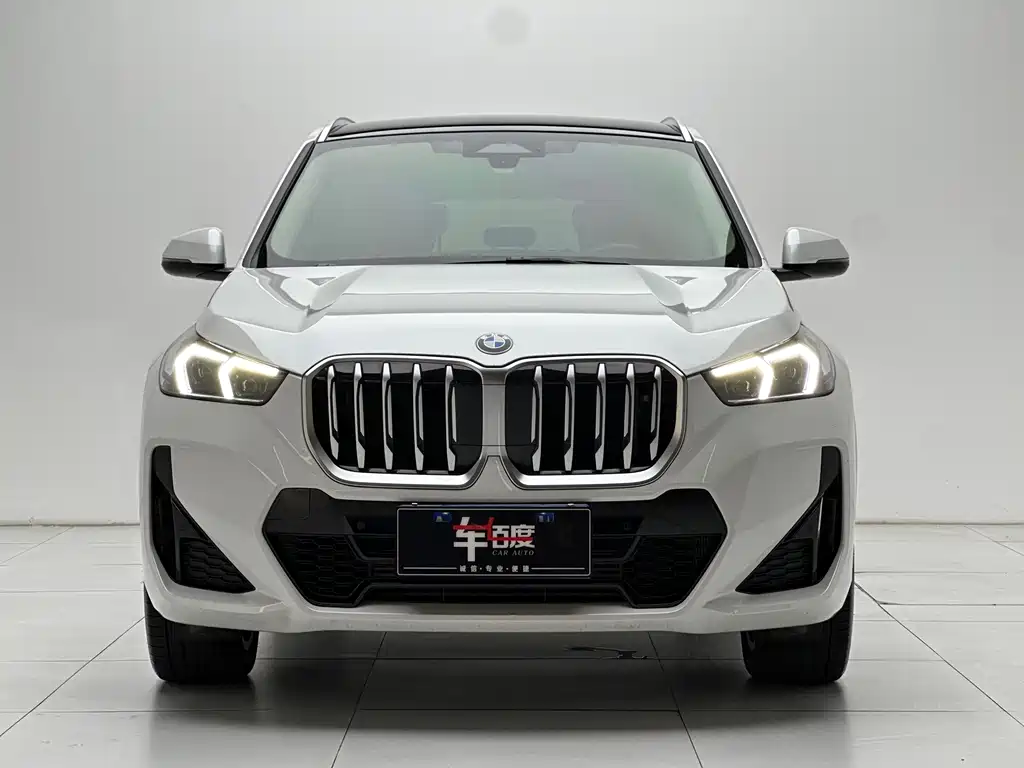 BMW X1 — фото 2