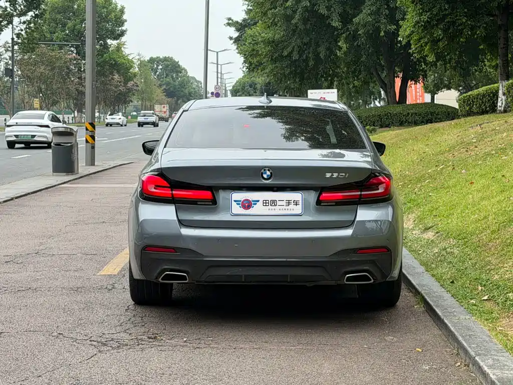 BMW 5 Series (Import) — фото 5