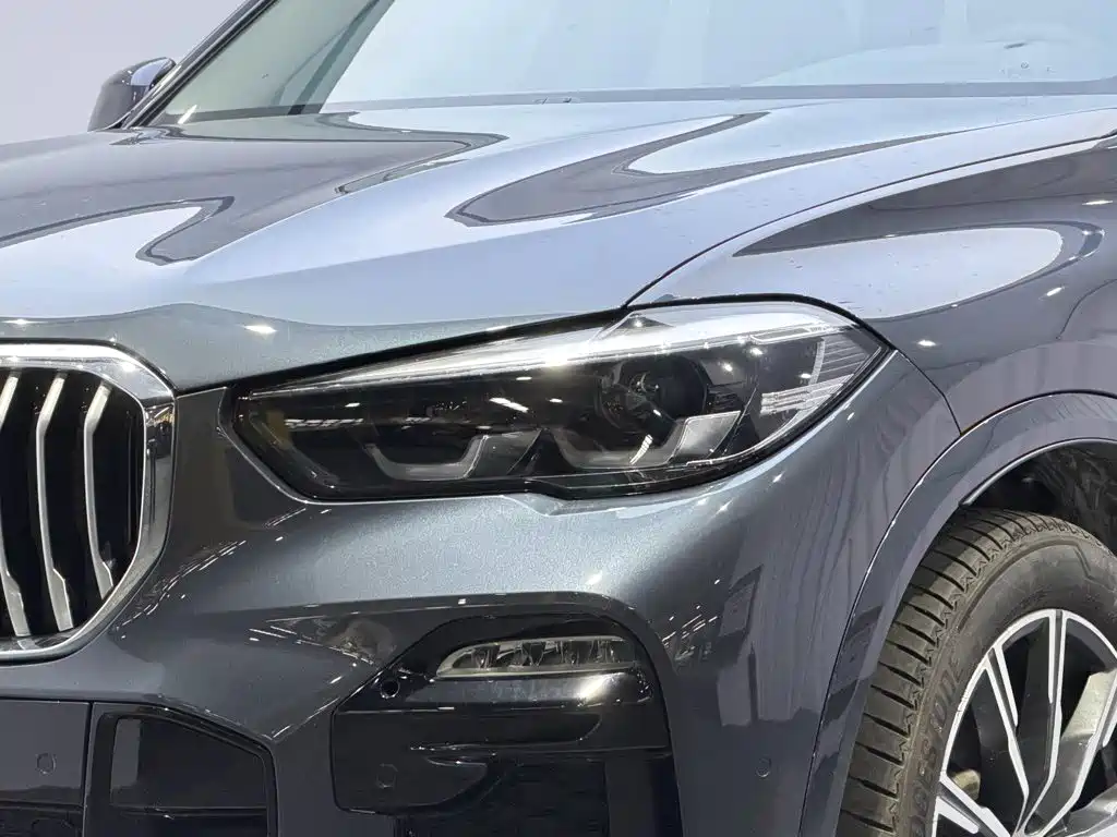 BMW X5 (Import) — фото 7
