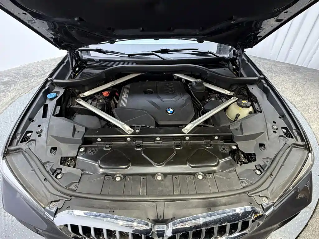 BMW X5 (Import) — фото 8