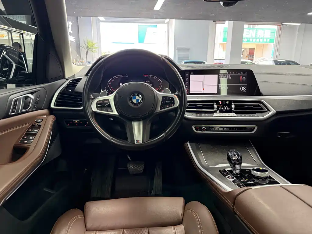 BMW X5 (Import) — фото 7