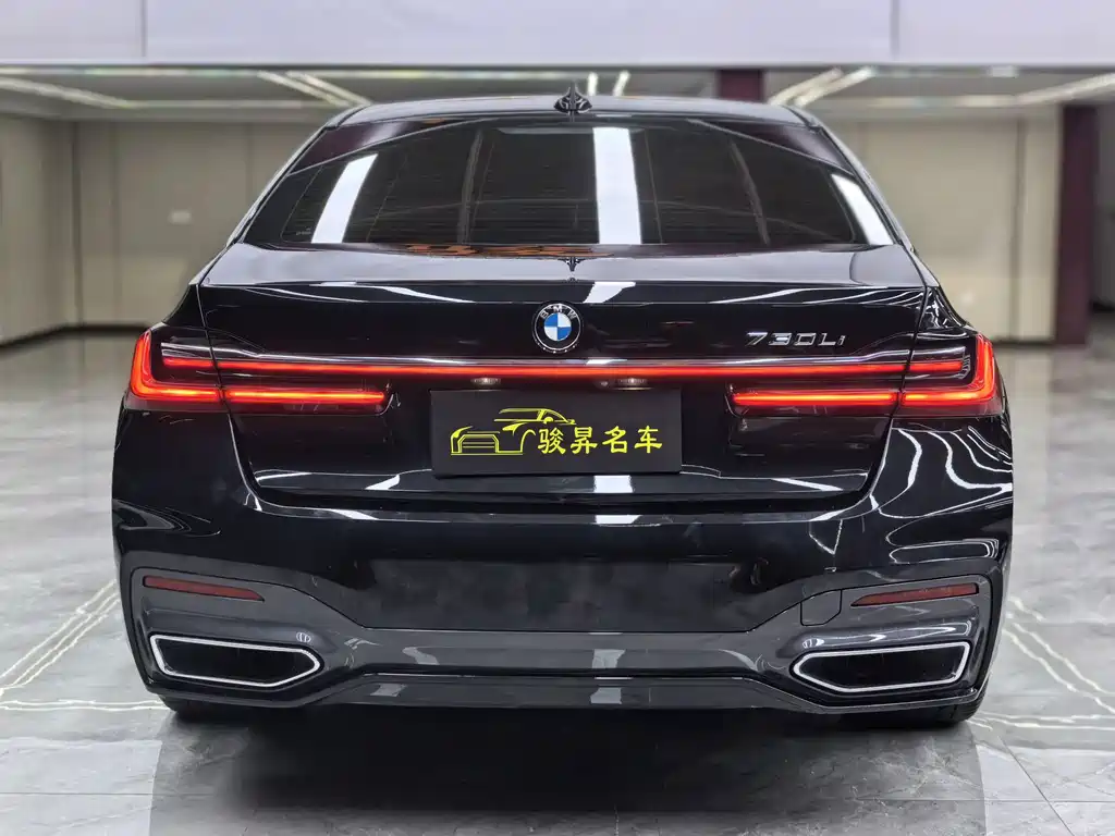 BMW 7 Series — фото 5