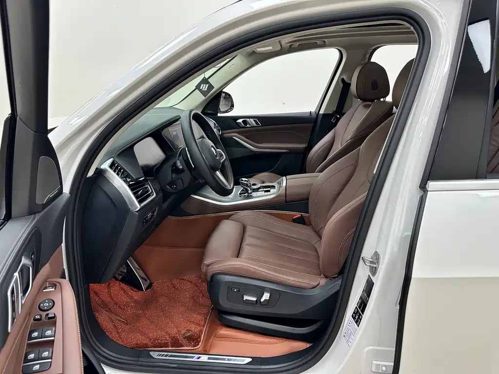 BMW X5 (Import) — фото 10