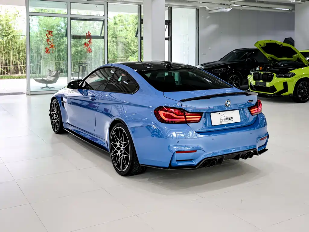 BMW M4 — фото 6