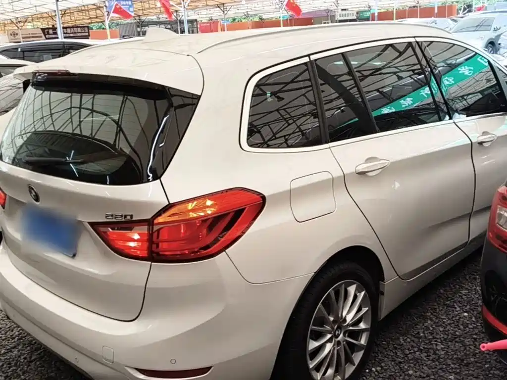 BMW 2 Series Gran Tourer — фото 5
