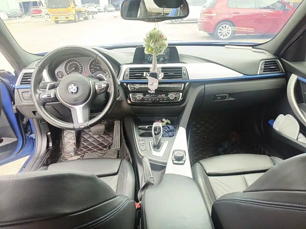 BMW 3 Series — фото 10