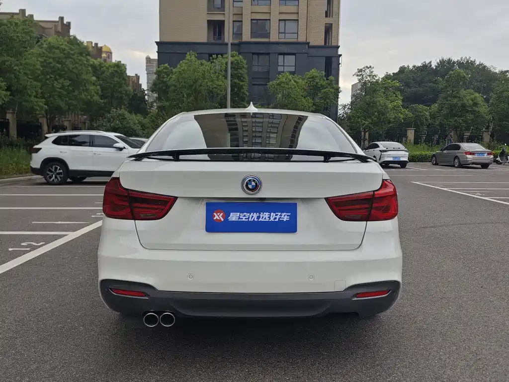 BMW 3 Series GT — фото 19