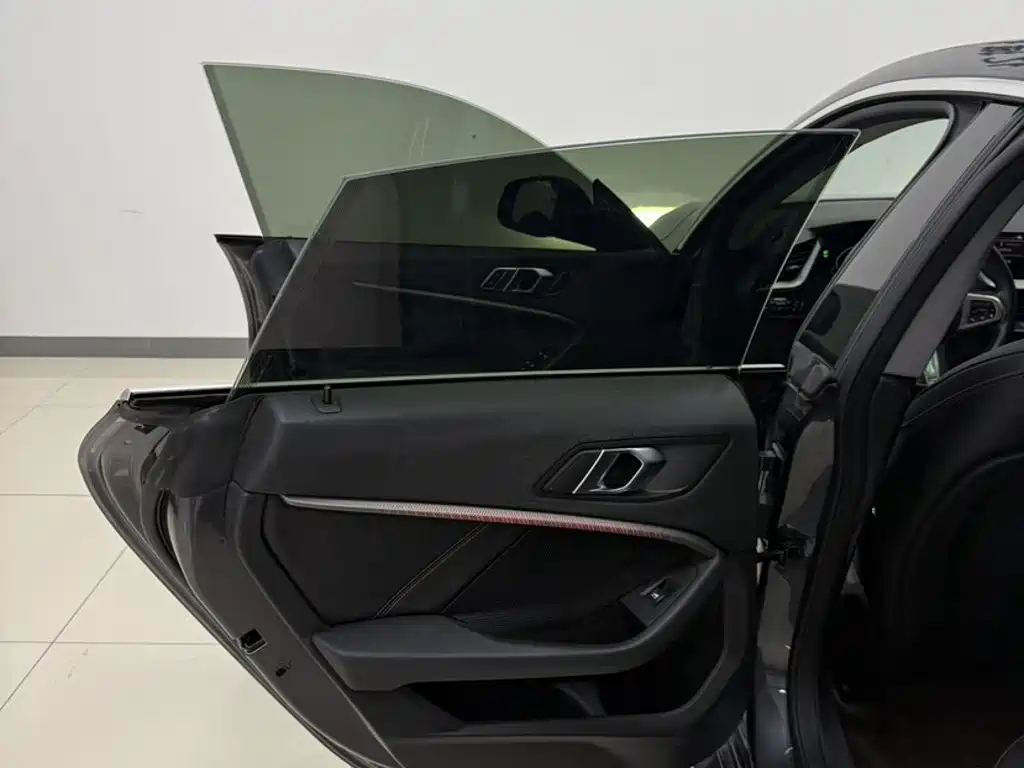 BMW 2 Series (Import) — фото 18