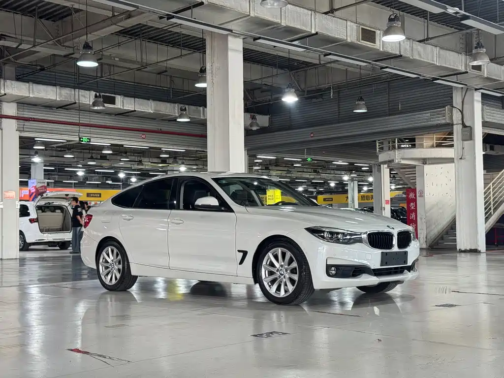 BMW 3 Series GT — фото 3