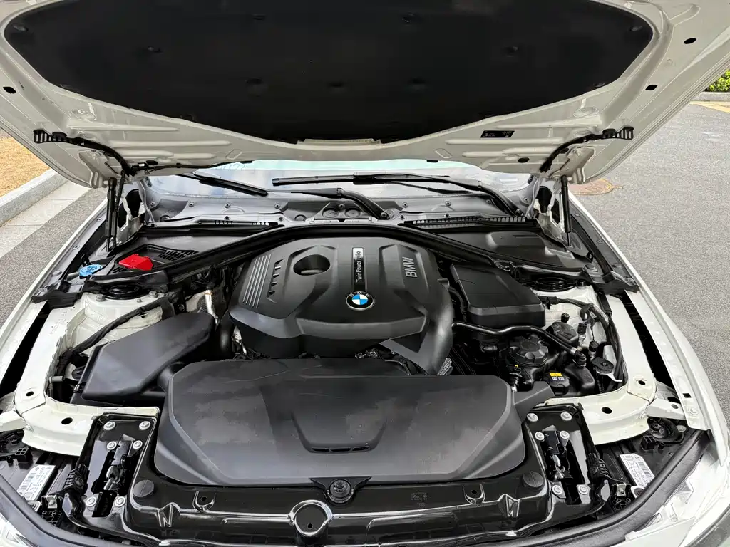 BMW 3 Series — фото 14