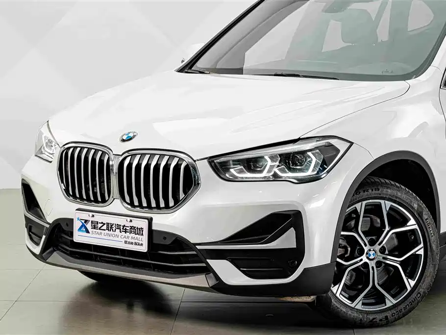 BMW X1 — фото 2