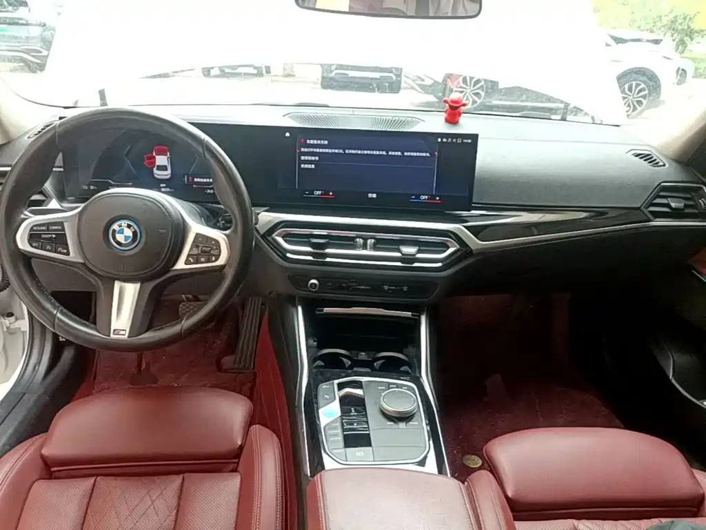 BMW i3 — фото 10