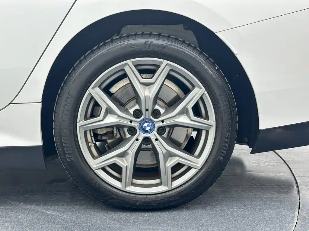 BMW i3 — фото 13