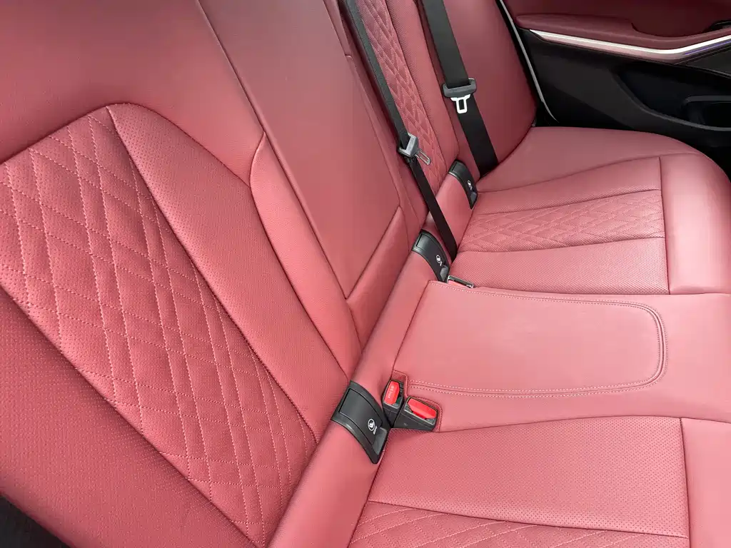 BMW 3 Series — фото 10