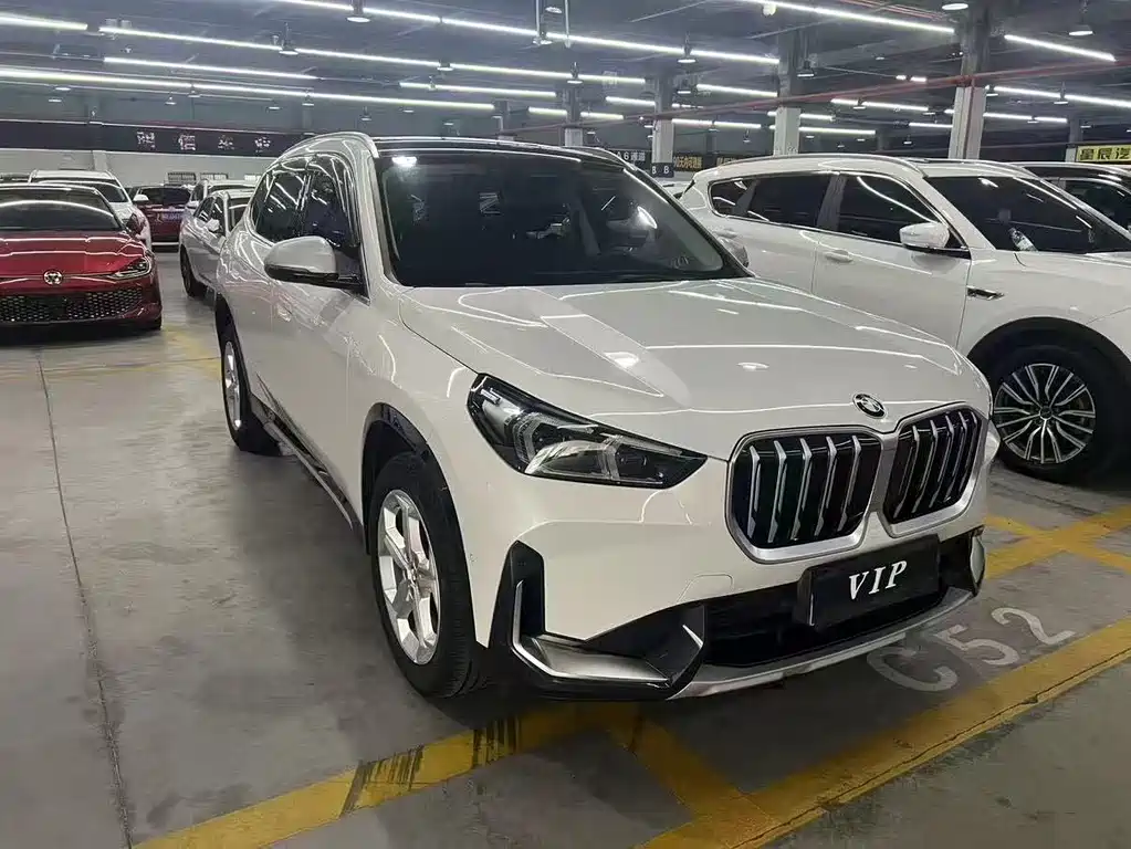 BMW X1 — фото 3