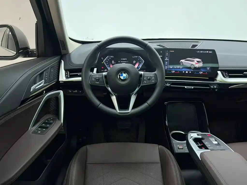 BMW X1 — фото 19