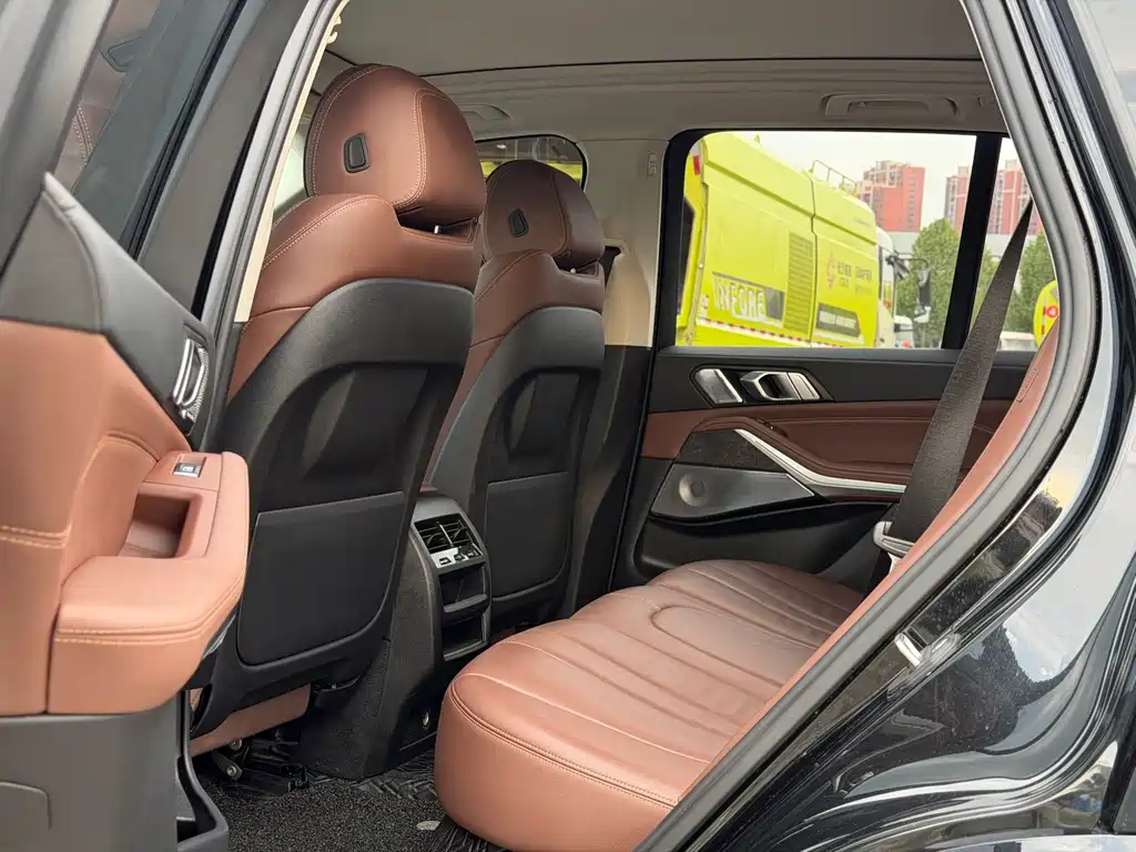BMW X5 (Import) — фото 11