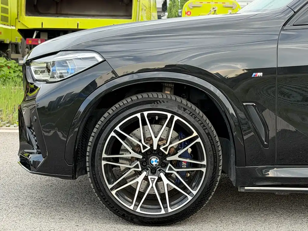 BMW X5 (Import) — фото 5