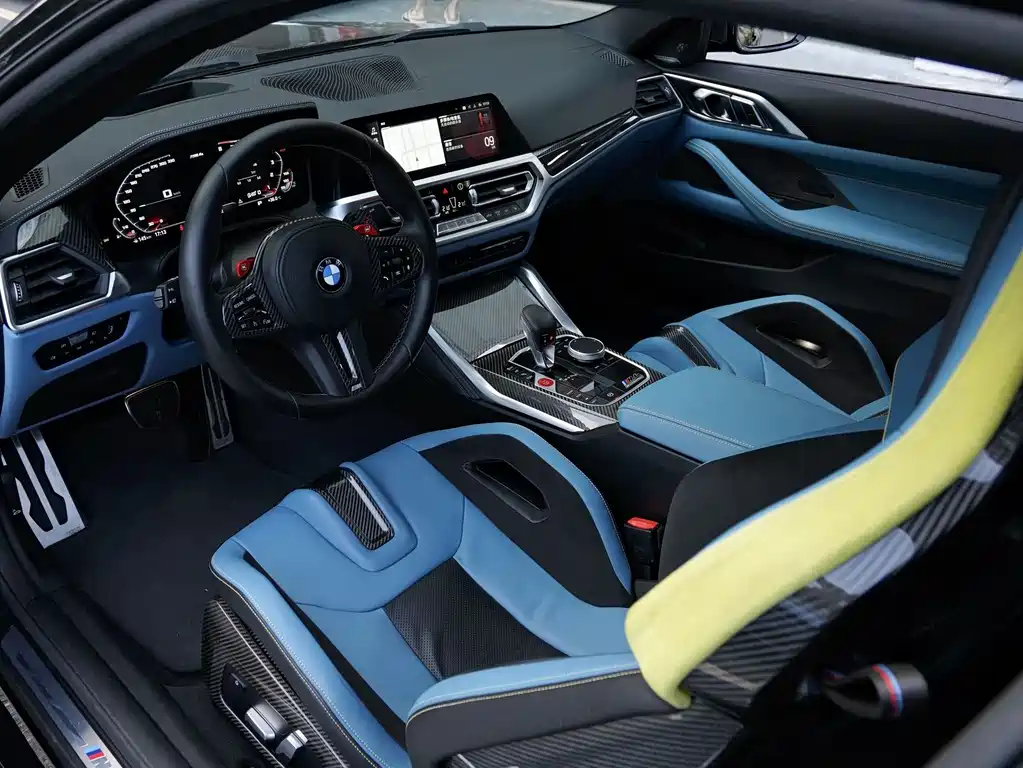 BMW M4 — фото 4