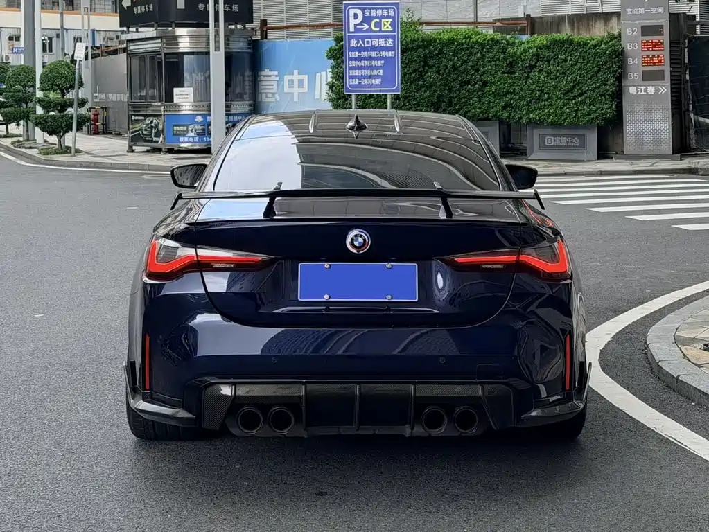 BMW M4 — фото 4