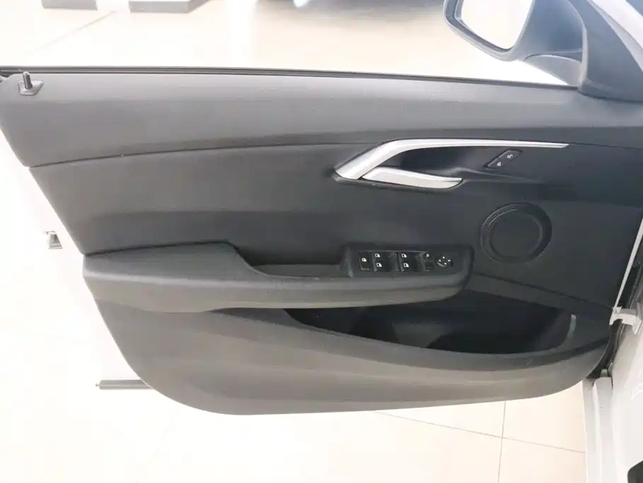 BMW 1 Series — фото 11