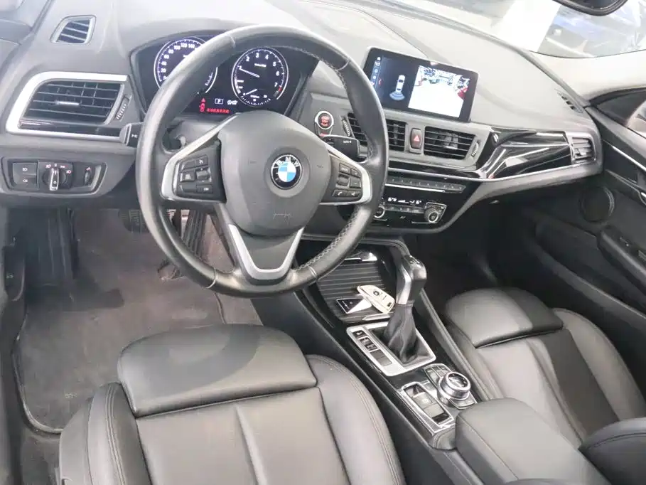 BMW 1 Series — фото 10