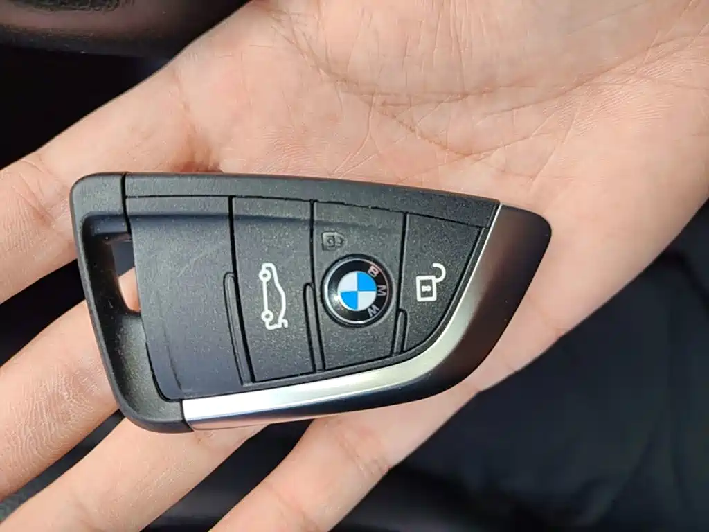 BMW X1 — фото 9