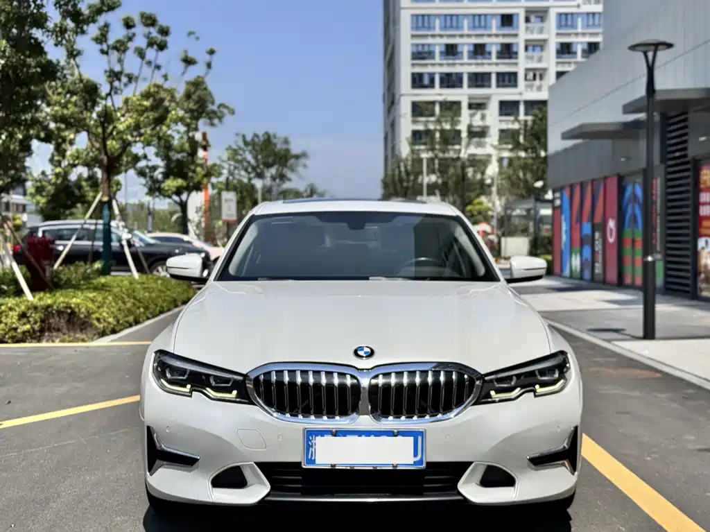 BMW 3 Series — фото 2