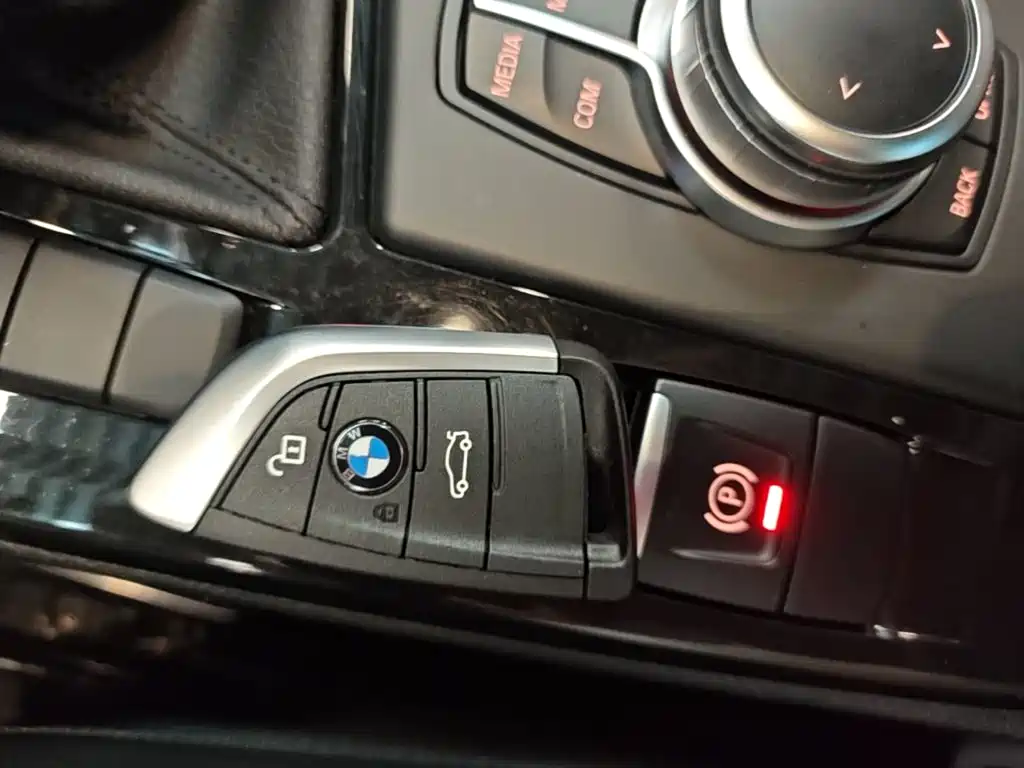 BMW X2 — фото 9