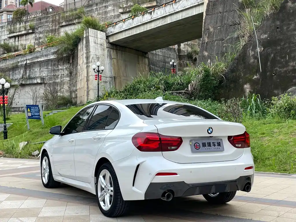 BMW 1 Series — фото 8