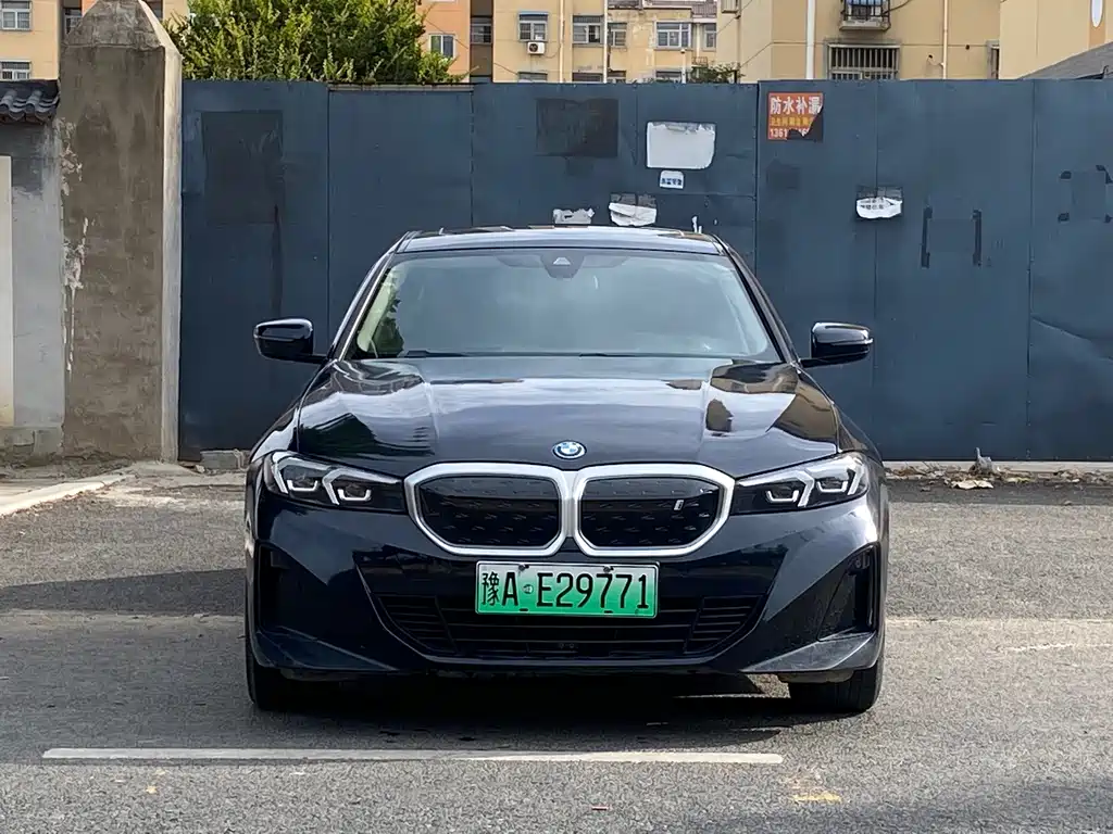 BMW i3 — фото 2