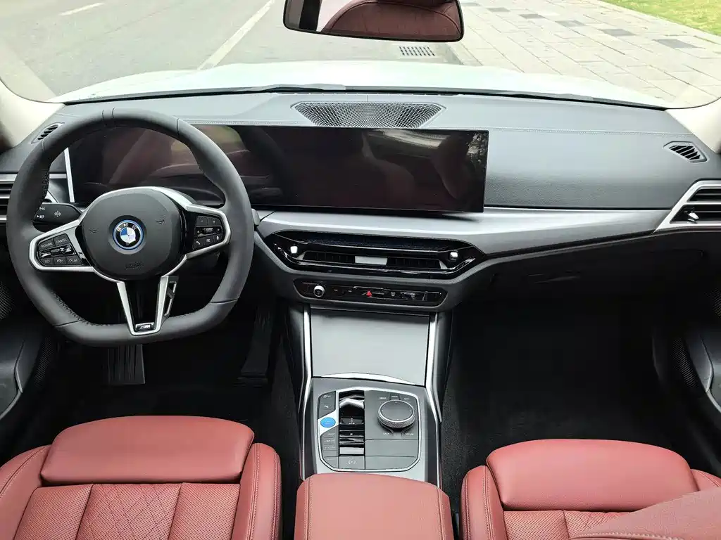 BMW i3 — фото 4