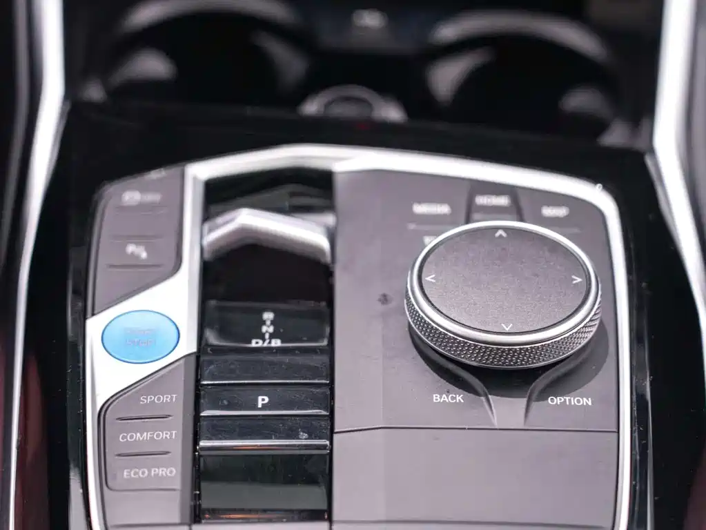 BMW i3 — фото 17