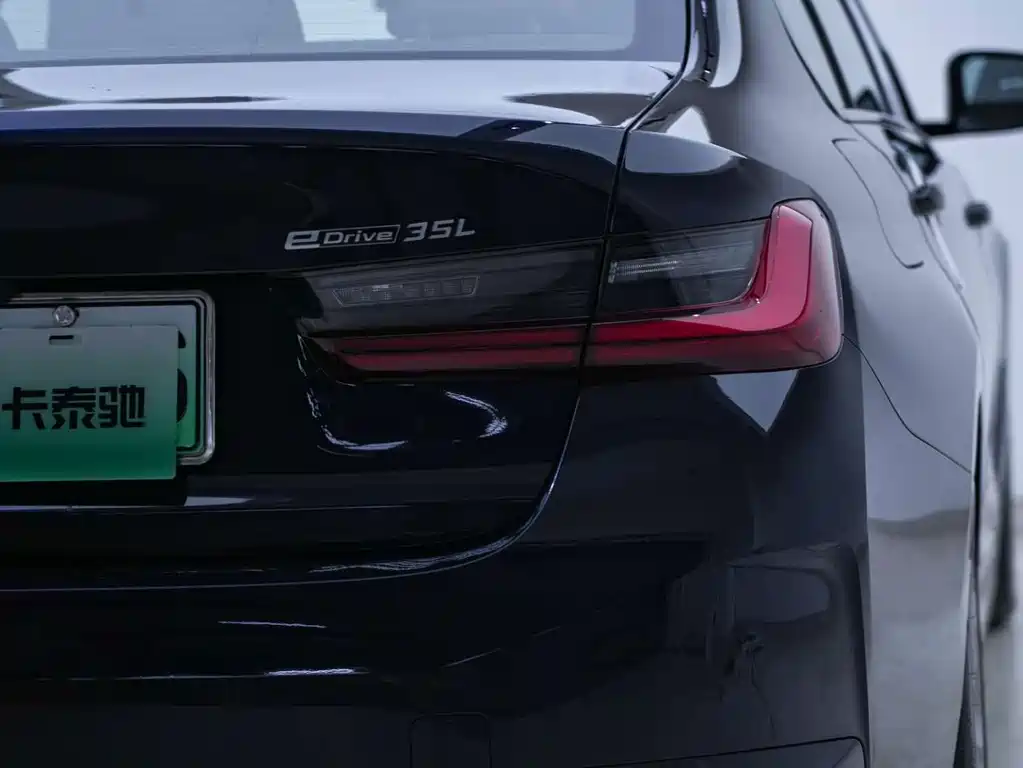 BMW i3 — фото 20