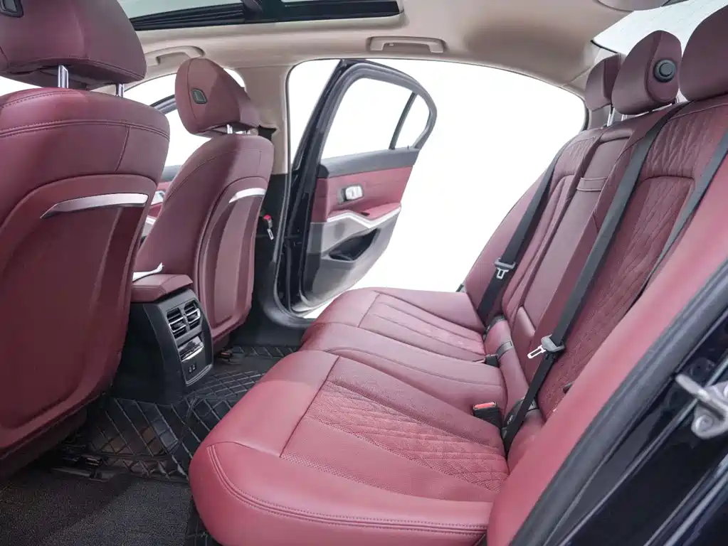 BMW i3 — фото 22