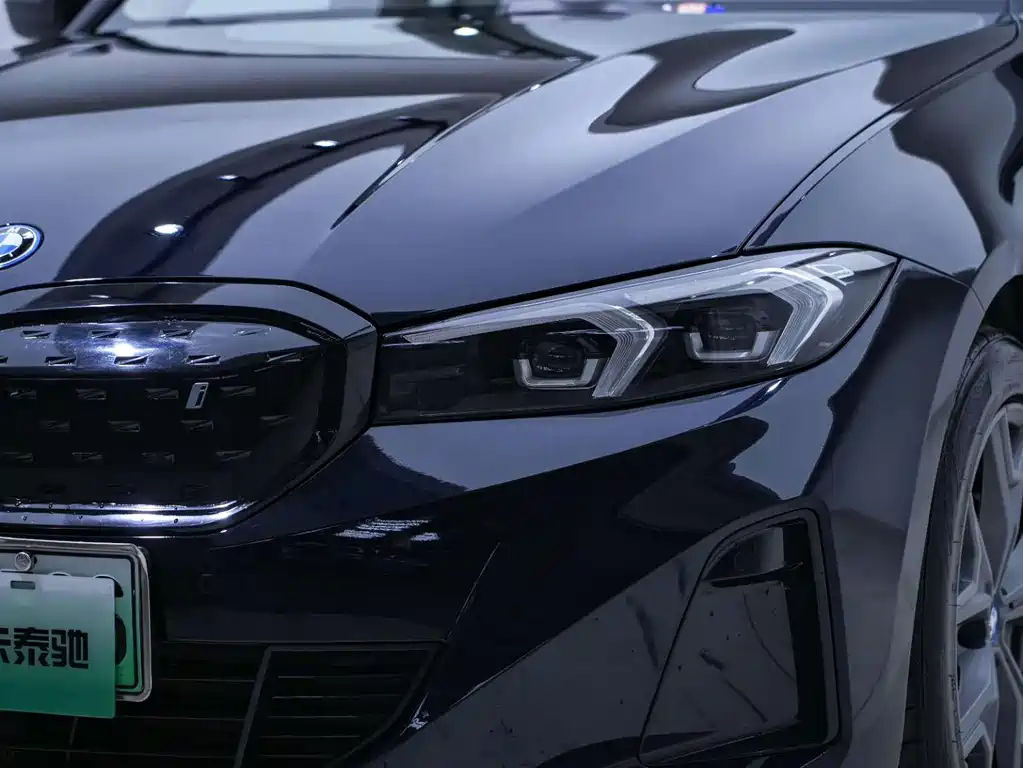 BMW i3 — фото 9
