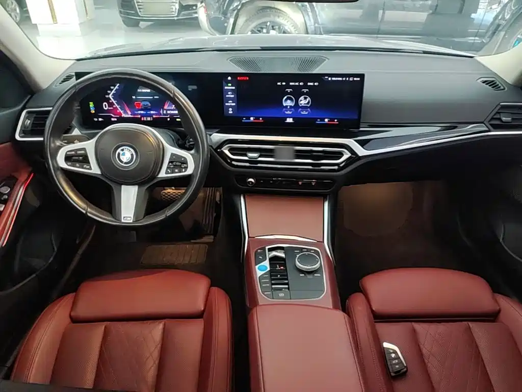 BMW i3 — фото 10