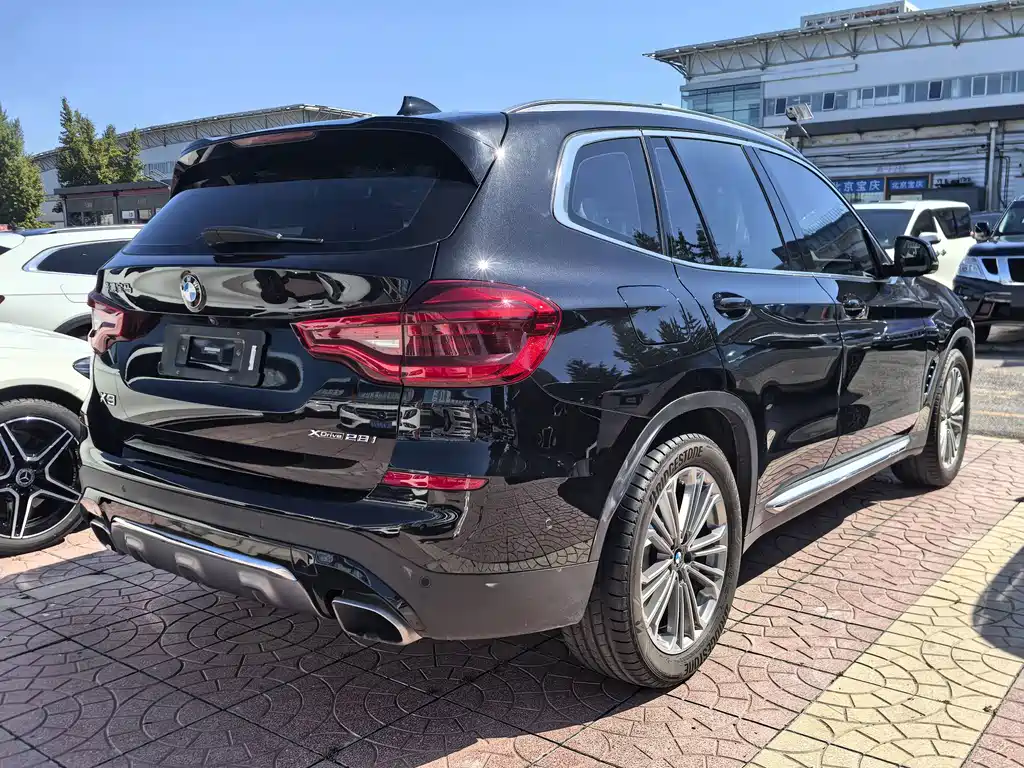 BMW X3 — фото 3