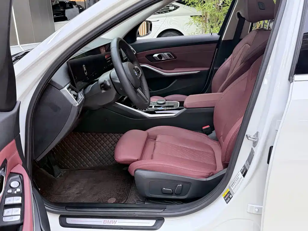 BMW i3 — фото 13