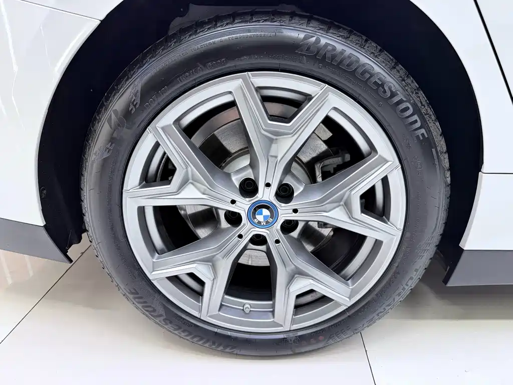 BMW i3 — фото 15