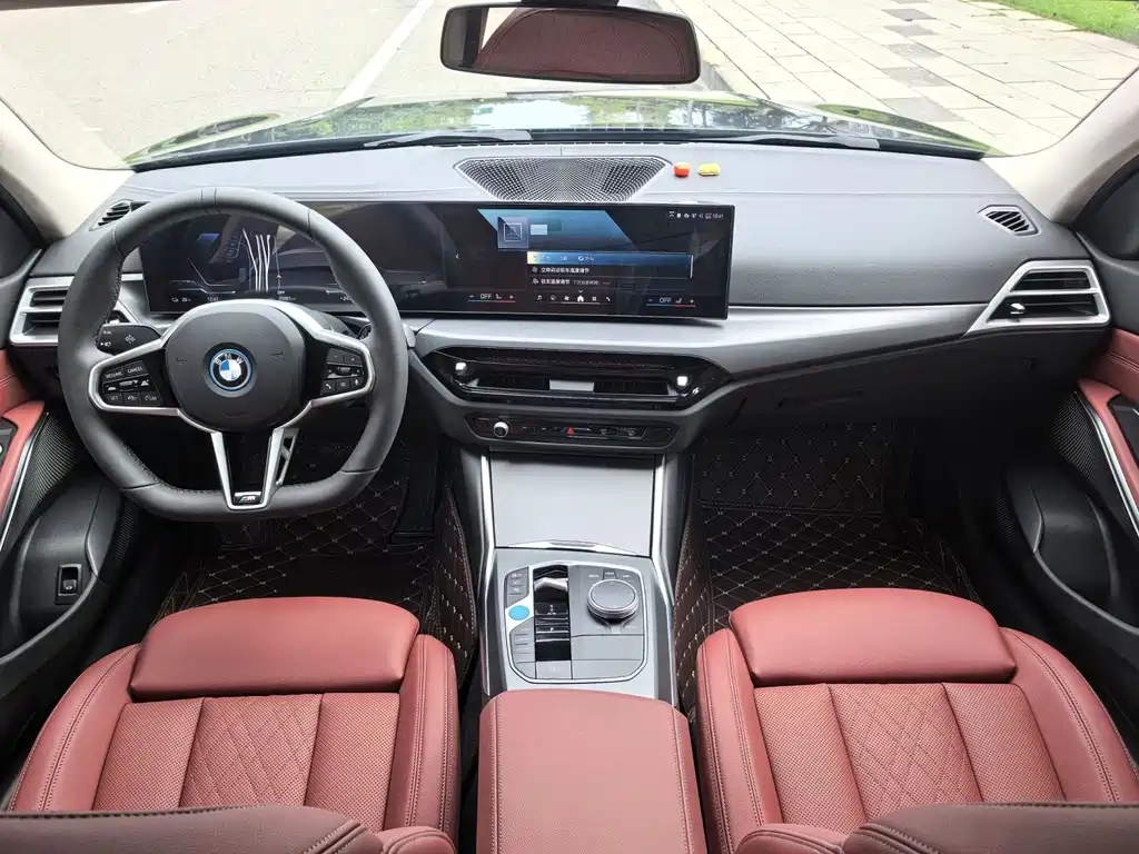 BMW i3 — фото 4