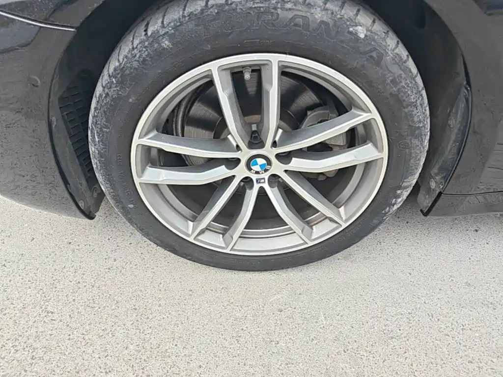 BMW 5 Series — фото 23