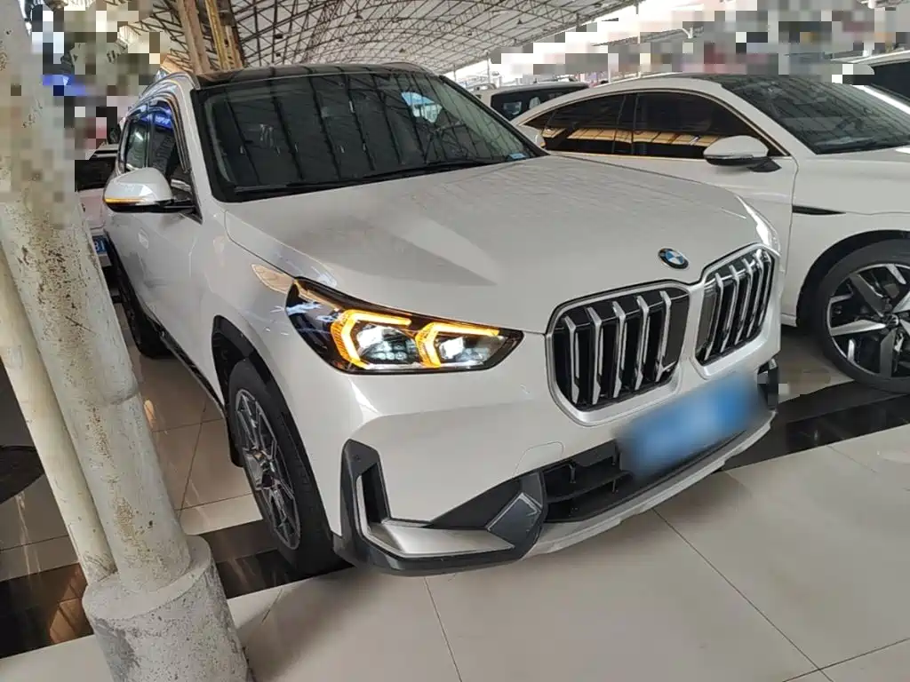 BMW X1 — фото 4