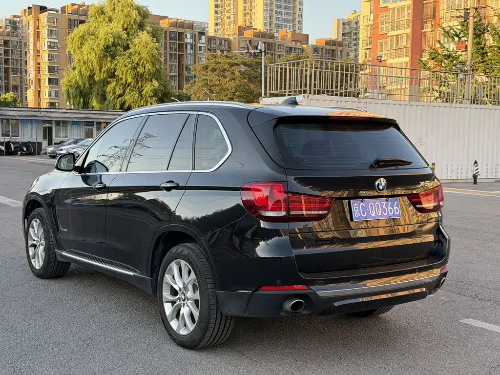 BMW X5 (Import) — фото 7