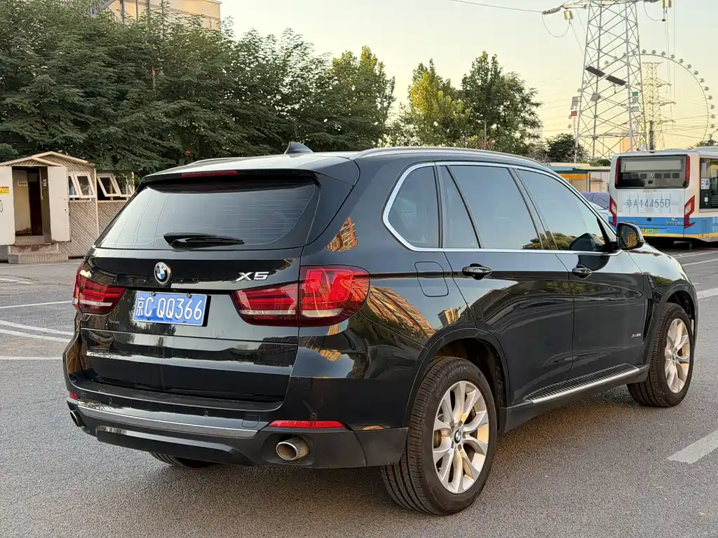 BMW X5 (Import) — фото 9