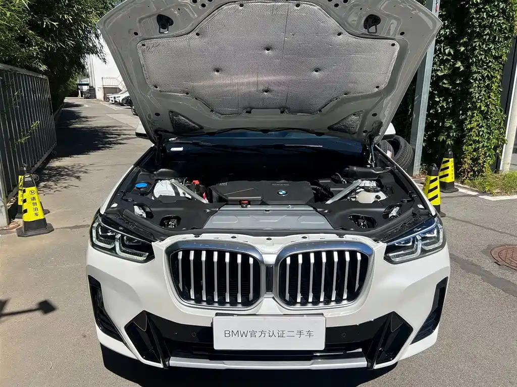 BMW X3 — фото 13