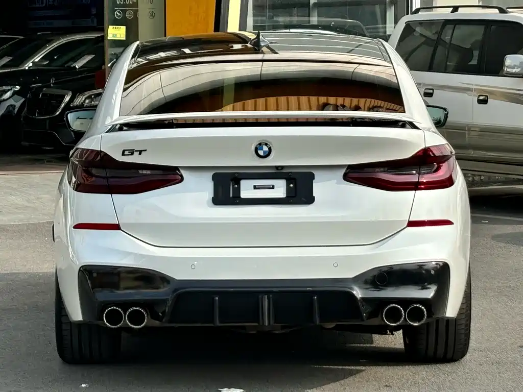 BMW 6 Series GT — фото 8