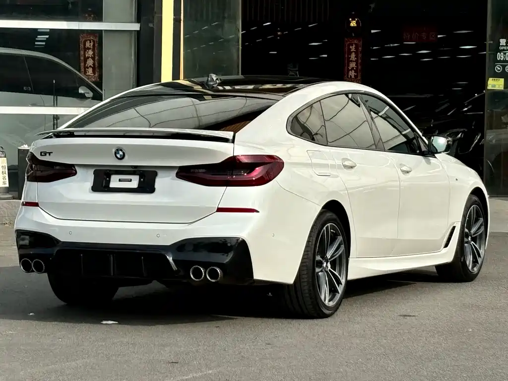 BMW 6 Series GT — фото 9
