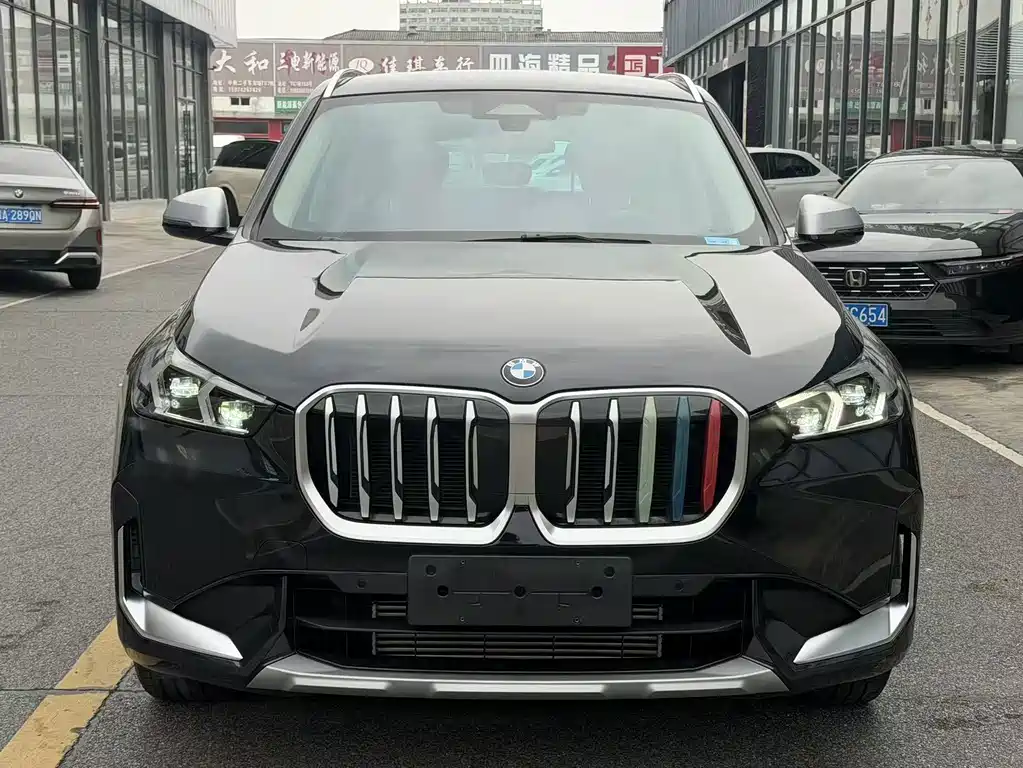 BMW X1 — фото 3